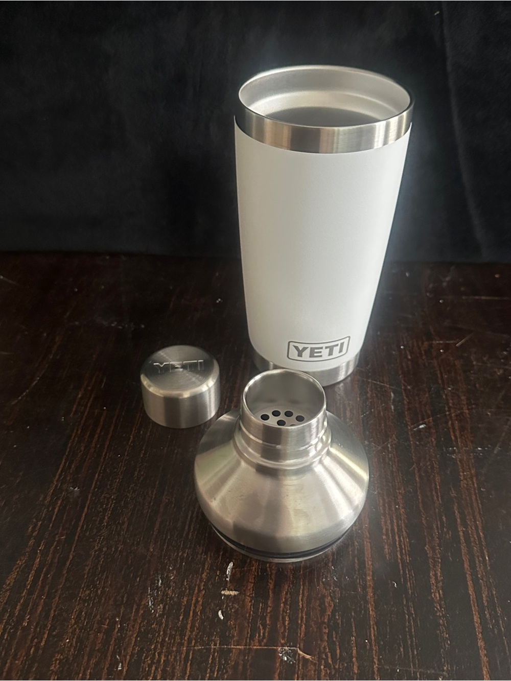 Yeti Cocktail Shaker - Picture 4 of 14